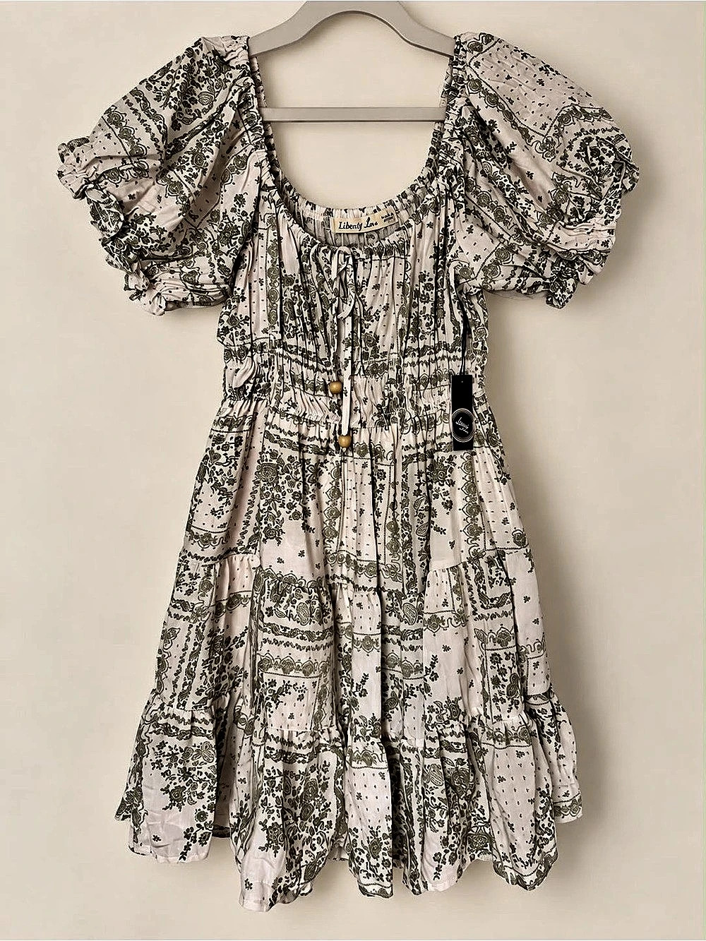 Liberty Love Paisley Puff Sleeve Mini Dress in Pink Size Medium NWT